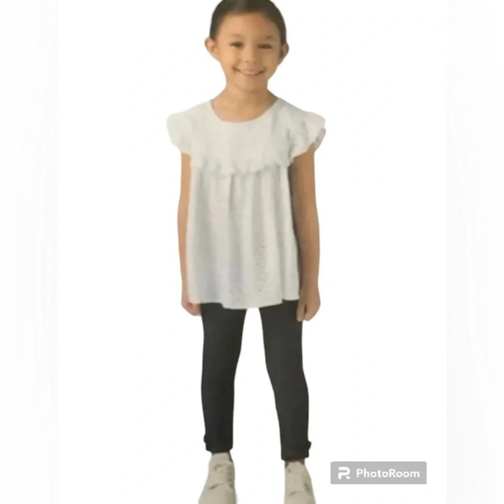 BCBGirls 2pcs Outfit Matching Set NWT 5T White cotton top with black tig… - Picture 4 of 5